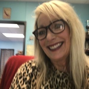 Meet your Posher, Tracy